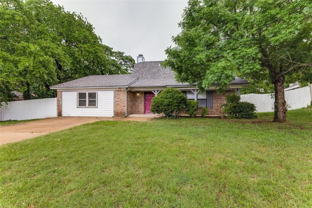 408 Windwood Court - Photo 1