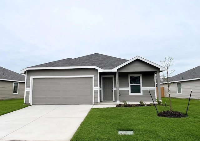 1728 Round House Lane - Photo 1