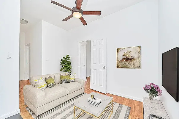 150 Manhattan Avenue - Photo 1
