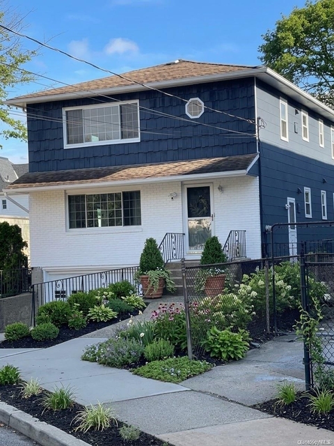 31 Roosevelt Place - Photo 1