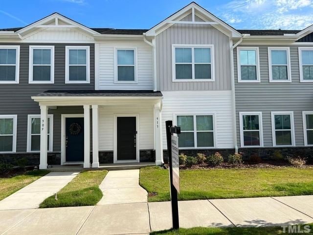 913 Robbie Jackson Lane - Photo 1