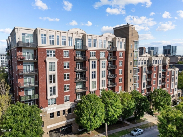 618 N Boylan Avenue - Photo 1