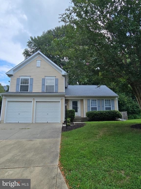 7910 Monarch Street - Photo 1