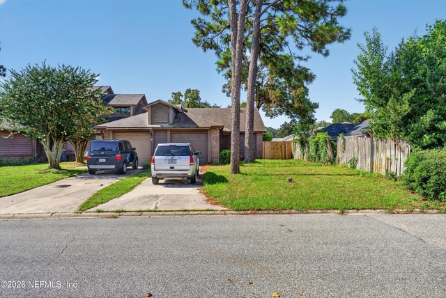 8010 International Village Dri - Photo 1