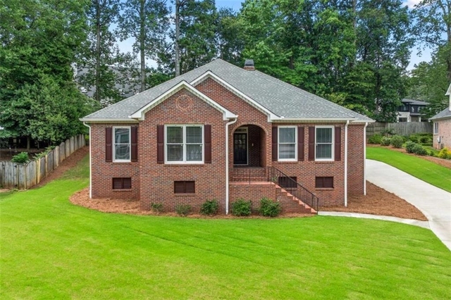 603 Fairway Court - Photo 1