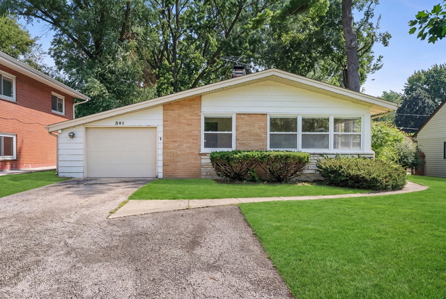 301 N Derbyshire Avenue - Photo 1