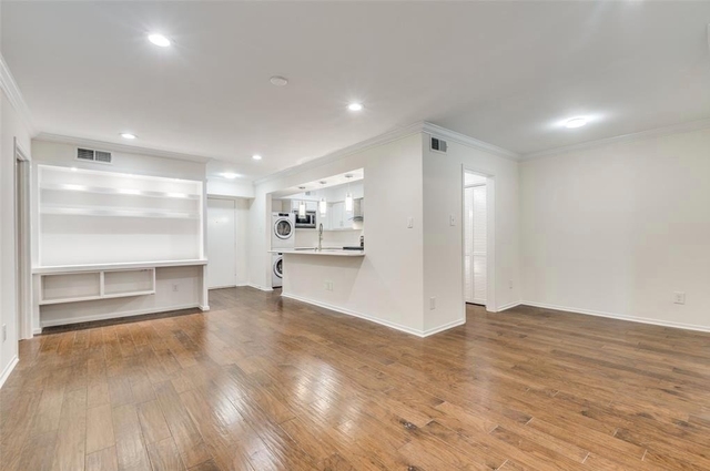 357 N Post Oak Lane - Photo 1