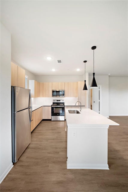 17000 Bissonnet Street - Photo 1