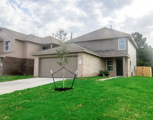 5602 Hawksbury Creek Trail - Photo 1