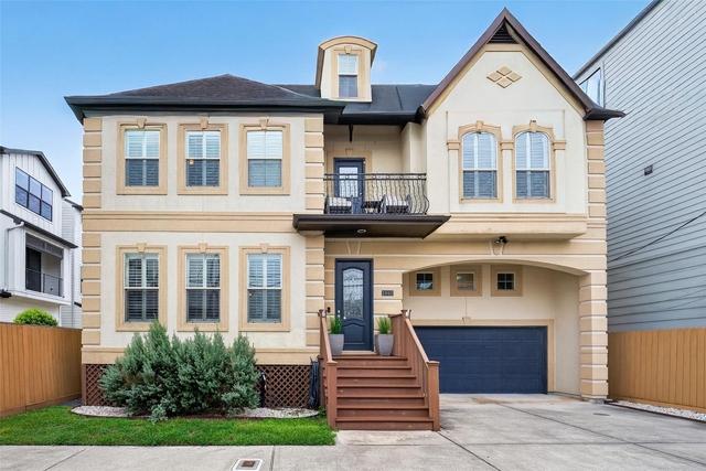 1042 W 15th 1/2 Street - Photo 1