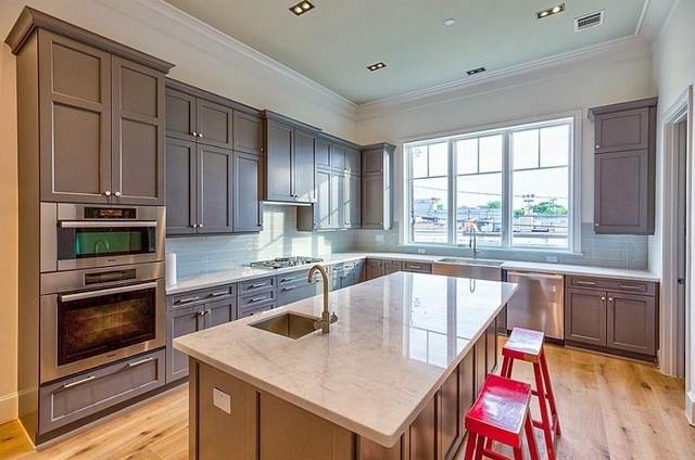 6820 Bellgreen Drive - Photo 1