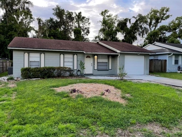 652 W Minnesota Avenue - Photo 1