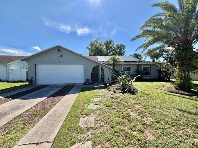 958 Florida Parkway - Photo 1