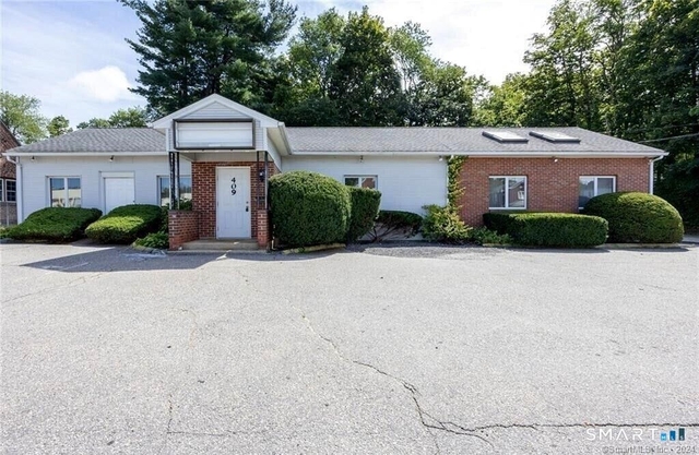 409 Oak Avenue - Photo 1