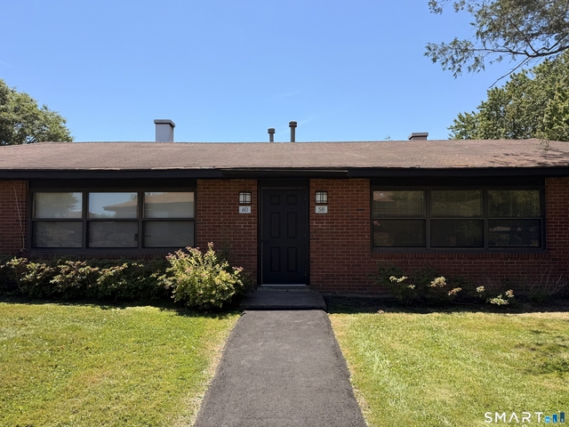 44 Montoya Circle - Photo 1