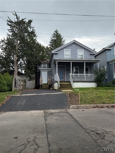 100 E Cayuga Street - Photo 1
