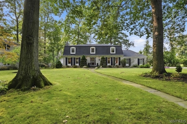 125 Amberwood Drive - Photo 1