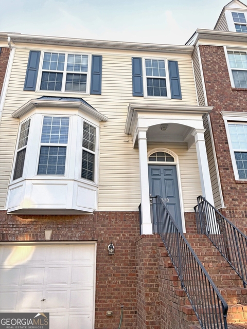 1370 Thornborough Drive - Photo 1