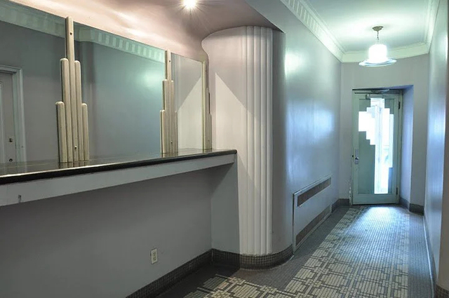 113 East 31st Street - Photo 1