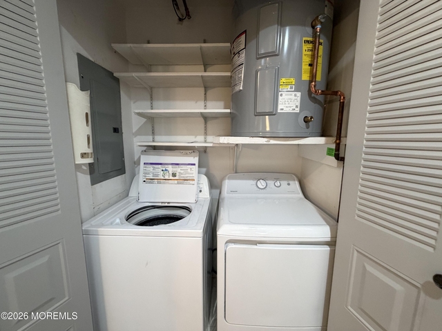 10 Lexington Court - Photo 1