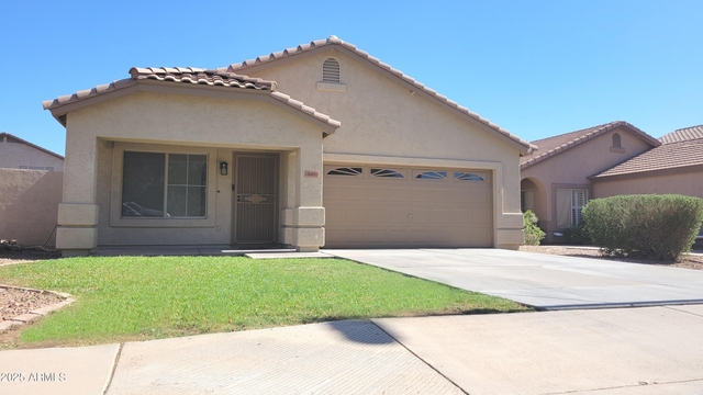 845 W Vaughn Avenue - Photo 1