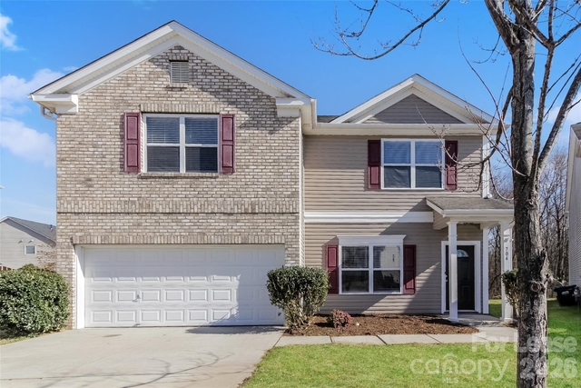 704 Perth Drive - Photo 1