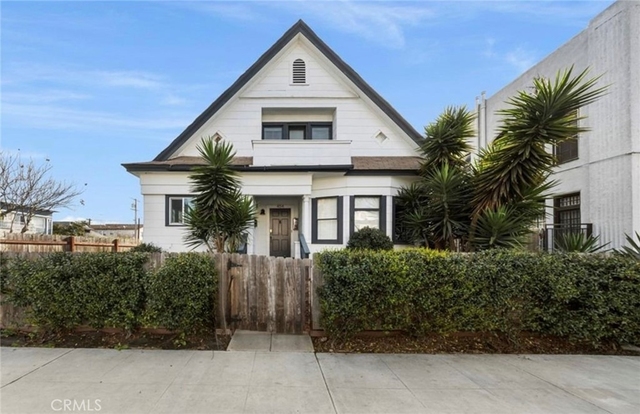 456 Linden - Photo 1