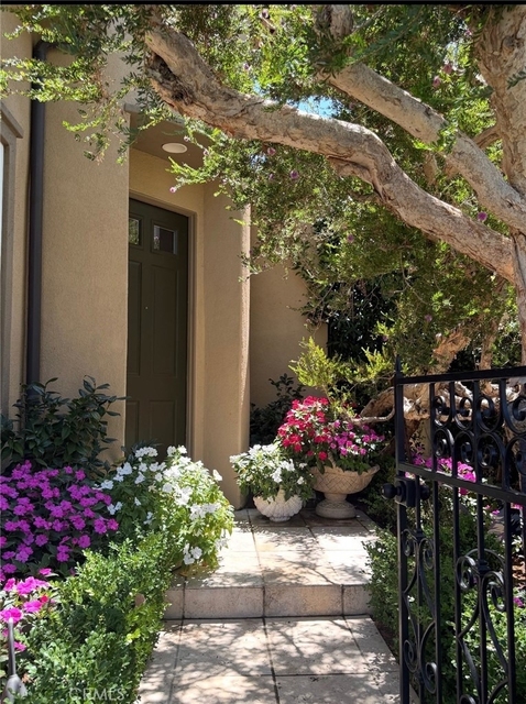70 Passage - Photo 1