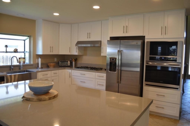 128 Roper Court - Photo 1
