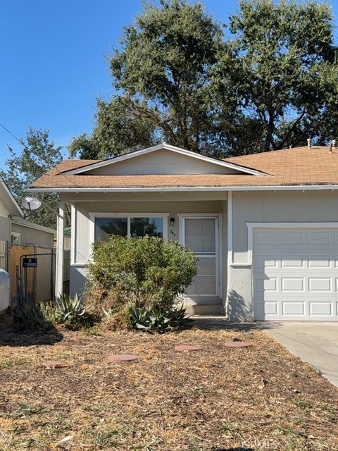 302 Konocti Avenue - Photo 1