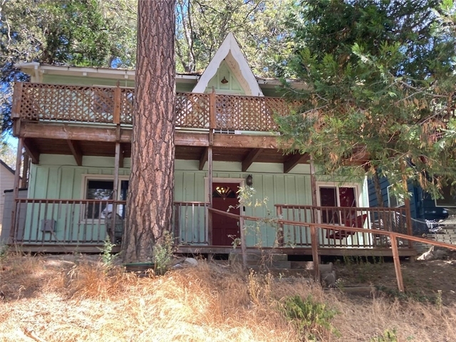 143 Western - Photo 1