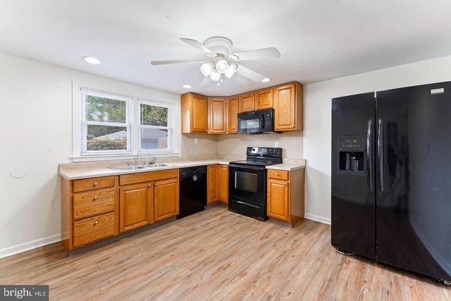 2910 Naamans Creek Road - Photo 1