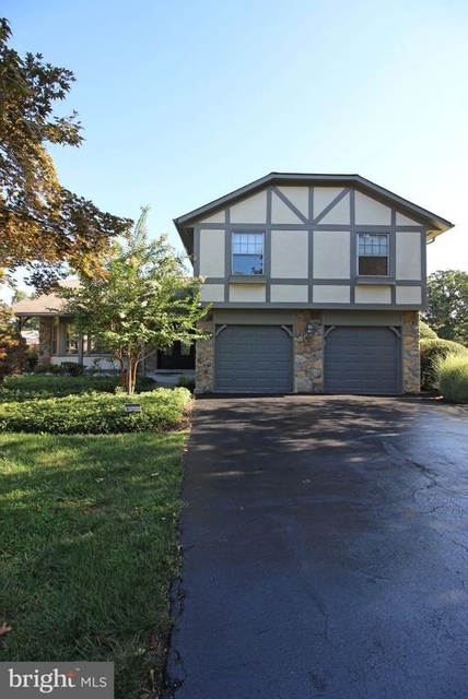 1507 Kersey Lane - Photo 1