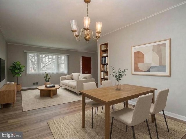 4426 Hallet Street - Photo 1