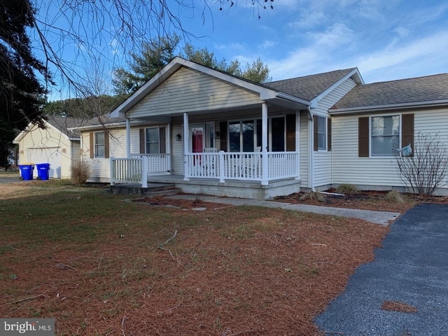 15 Wagon Wheel Road - Photo 1