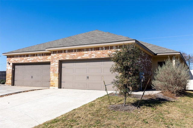 271 Joanne Loop Loop - Photo 1