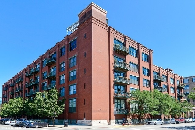 1000 W Washington Boulevard - Photo 1