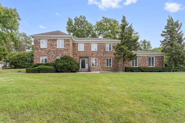 12 Kingston Drive - Photo 1