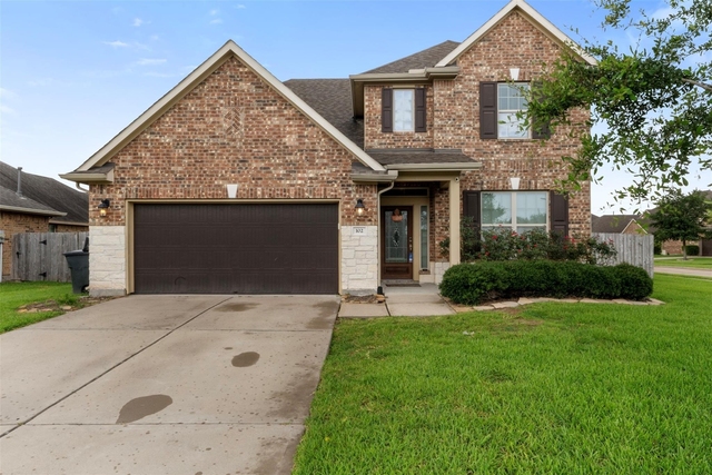 102 Blossom Terrace Lane - Photo 1