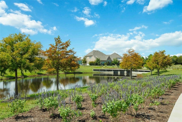 18646 Marvelous Place - Photo 1
