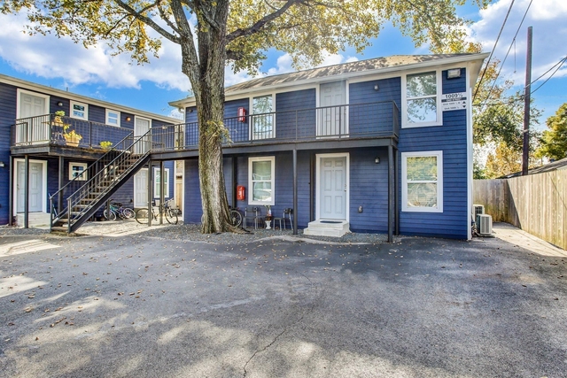 1009 Enid Street - Photo 1