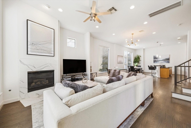 902 Roy Street - Photo 1