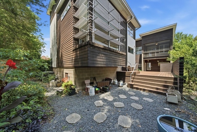 7002 Newcastle Street - Photo 1