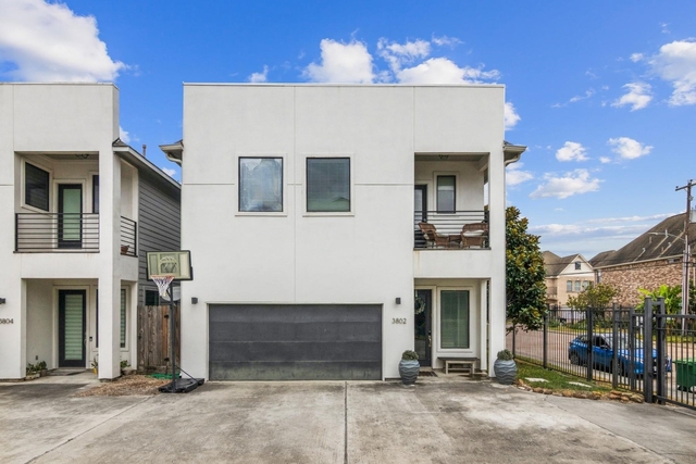3802 Summa Place - Photo 1