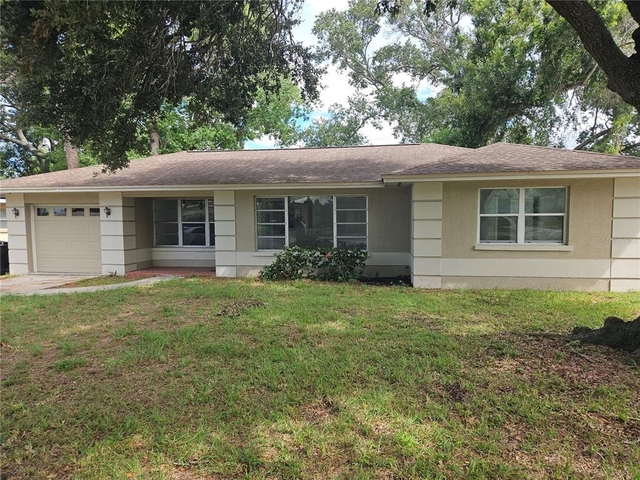 1574 Crown Street - Photo 1