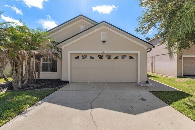 1920 Commander Way - Photo 1