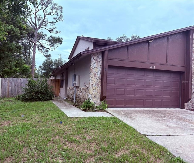 5415 Peaco Place - Photo 1