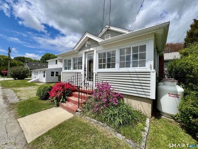 40 Portland Avenue - Photo 1