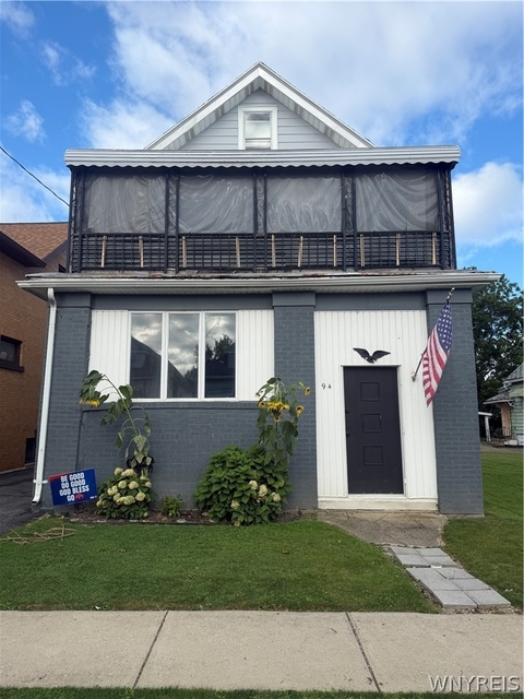 94 Reo Avenue - Photo 1