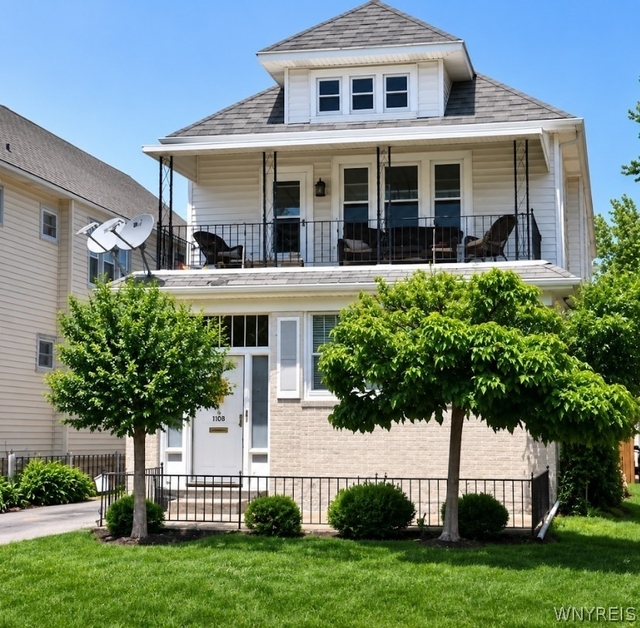 1108 Parkside Avenue - Photo 1